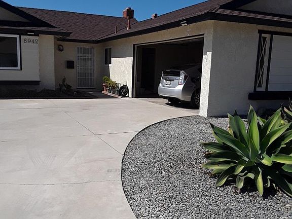 2nd image of 8942 Champion Ave