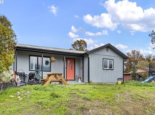 350 SE Park St, Winston, OR 97496