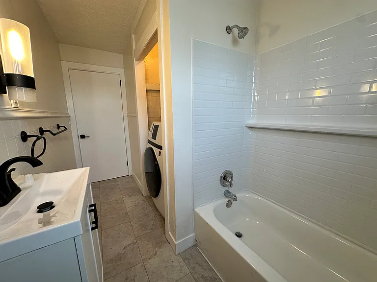 3552 Bristol Pike #B — Photo 6