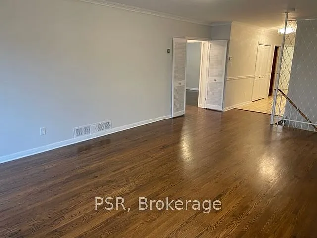 66 Prue Ave — Photo 6