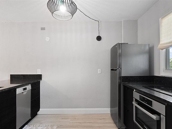 4th image of 103 Royal Park Drive #E3