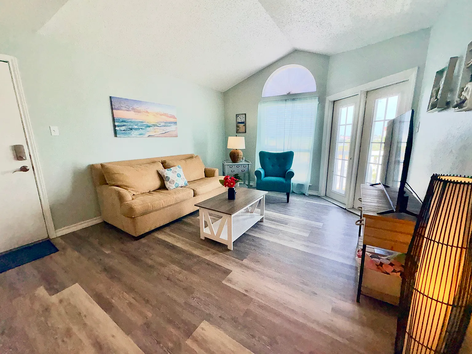 1 bed, 520 sqft, $1,600 — Photo 3