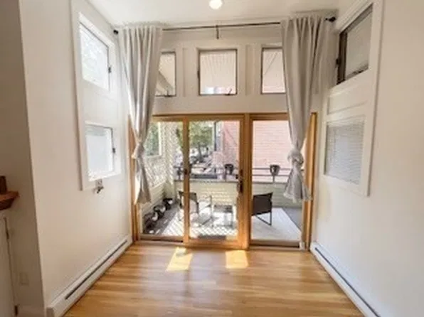 24 Dartmouth Pl #2, Boston, MA 02116