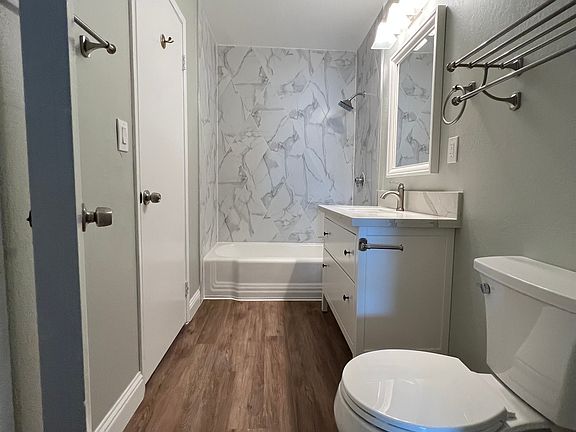 4th image of 1915 Mount Vernon Ct APT 11