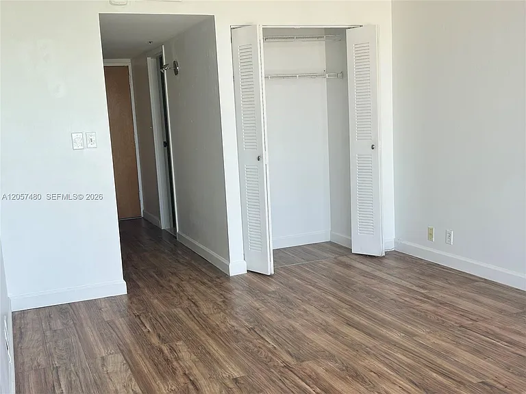 7601 E Treasure Dr #2104 — Photo 18