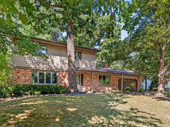 4035 Quaker Ln N, Plymouth, MN 55441