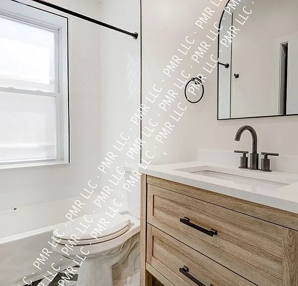 5709 Baltimore Ave #2 — Photo 31