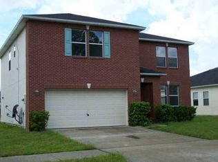 2524 Reagan Lakes Ln, Jacksonville, FL 32221