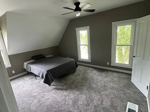 404 1st St, Lynnville, IA 50153