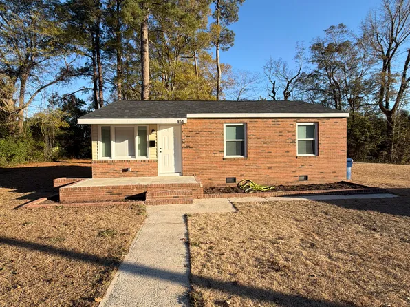 104 S Dover St, Kinston, NC 28501