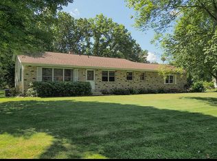 34379 Bond Dr, Paw Paw, MI 49079
