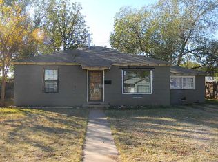 2307 35th St, Lubbock, TX 79412
