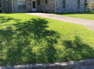 903 W 24th St, Ada, OK 74820