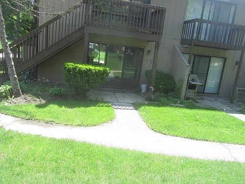 1st image of 26 Jamaica Colony APT 6