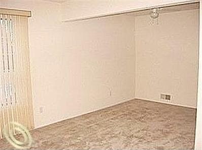 3rd image of 572 E Fox Hills Dr
