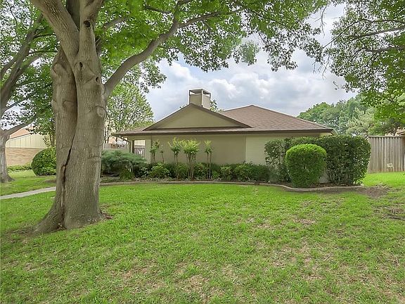 5th image of 6028 Daven Oaks Dr