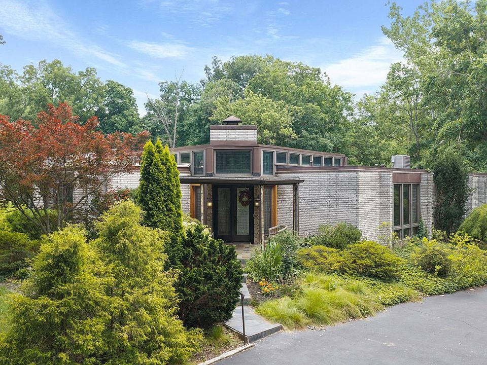 1st image of 6890 W Beechlands Dr