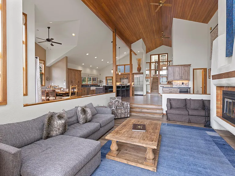 1107 Penstemon Rd — Photo 30
