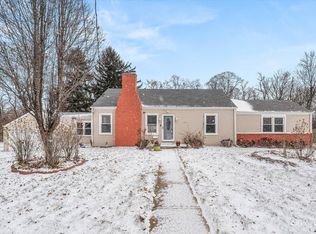 421 N Neltnor Blvd, West Chicago, IL 60185