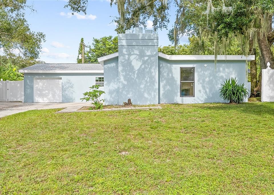 1st image of 412 COURTNEY DRIVE
