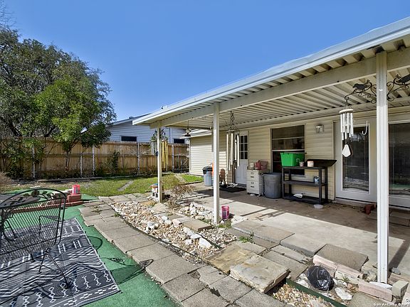 2nd image of 4854 Casa Bello