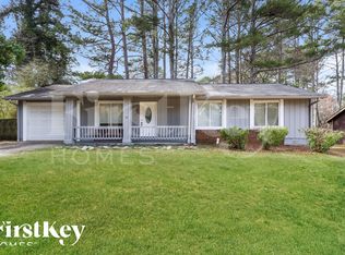 9019 Sterling Ridge Ln, Jonesboro, GA 30238