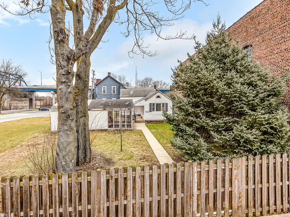 13307 Olde Western Ave, Blue Island, IL 60406