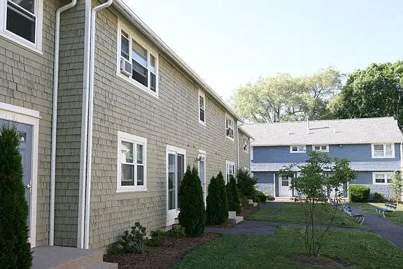 4th image of 130 Caswell St #1217
