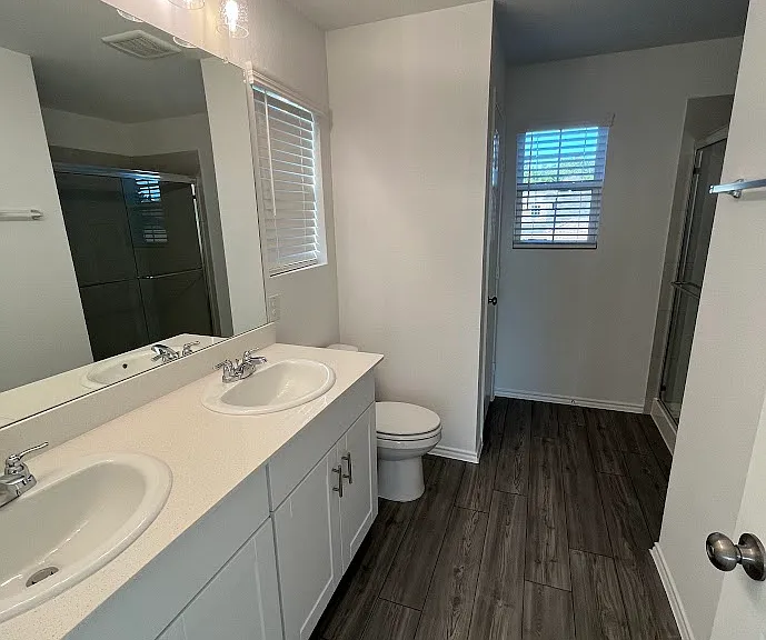 818 Poppy Cove Ln — Photo 12