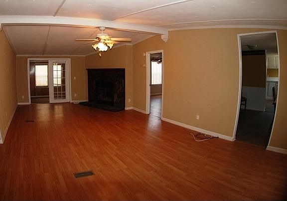 2nd image of 4242 Mainsail St