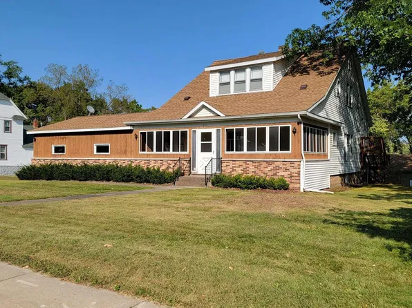 502 South Main Street, Necedah, WI 54646