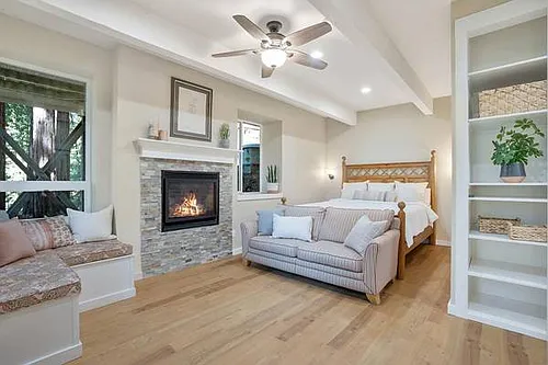 11505 Lake Blvd Photo 1
