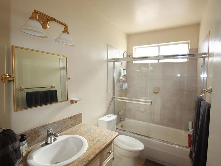 1728 Montana Ave #19 — Photo 17
