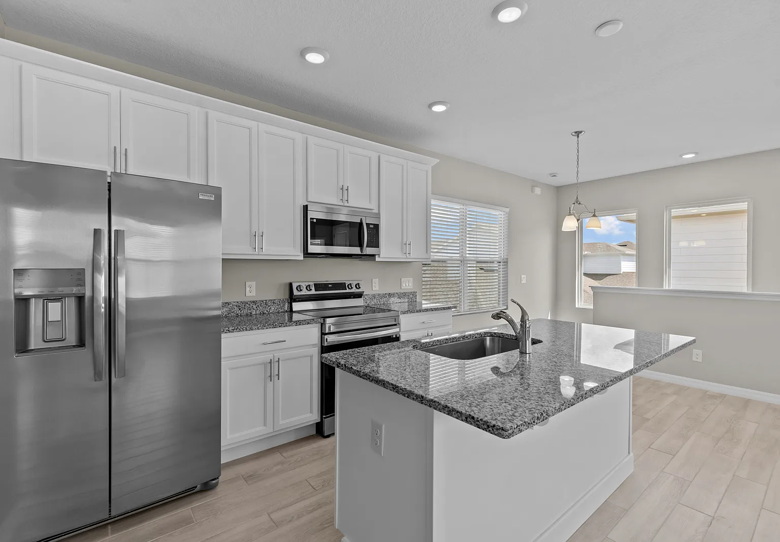 6542 Barnstorm Way — Photo 1