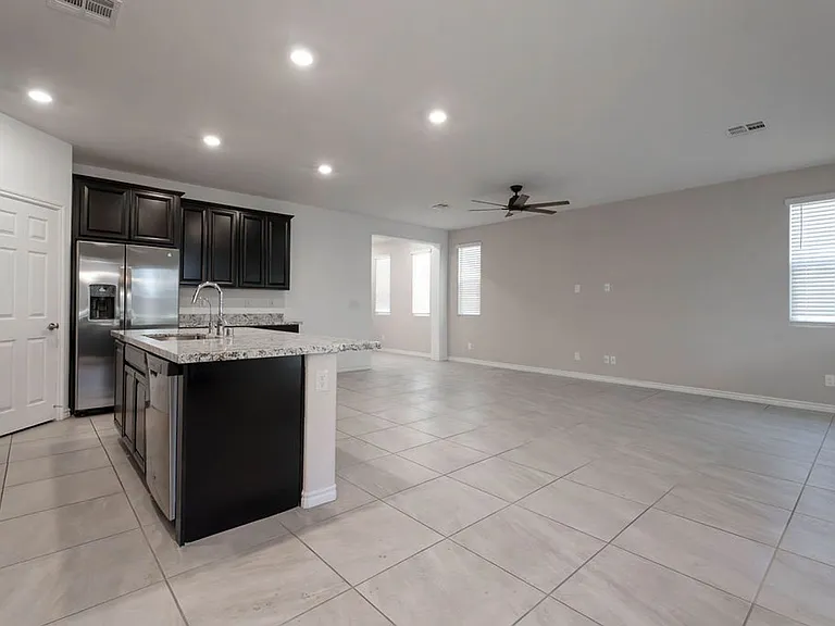 7126 Calvert Cliffs St — Photo 14