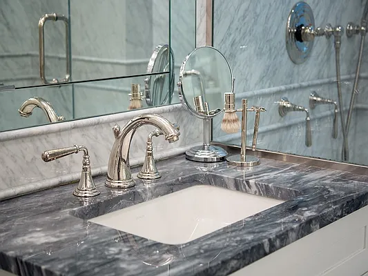 Sold by Sotheby's International Realty | media 22