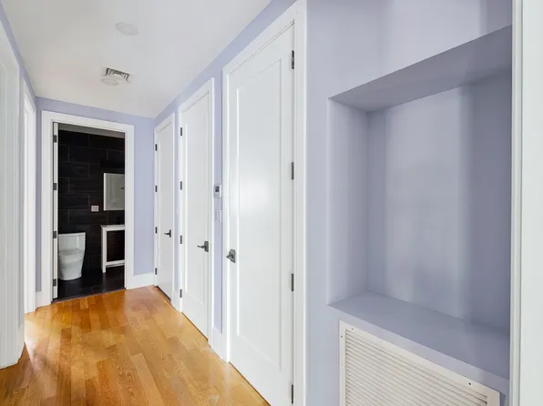 836 Carroll Street image 9 of 14