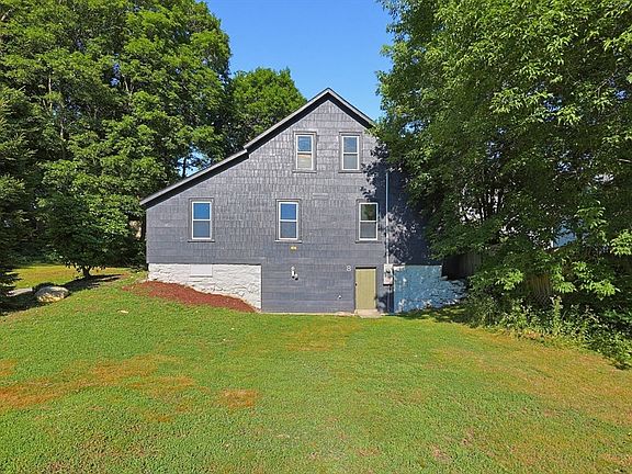 4th image of 8 Mount Pleasant St