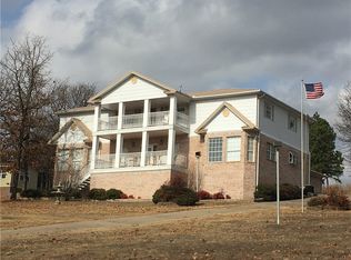 100 Woodland Hills Blvd, Roland, OK 74954