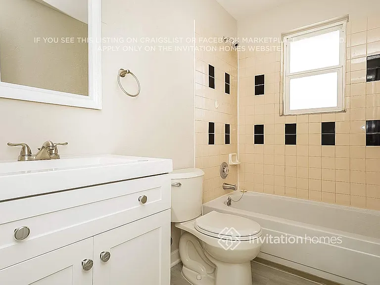 647 S 6th Ave — Photo 11