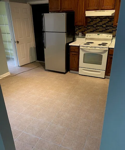 10 Daveitta Dr — Photo 8