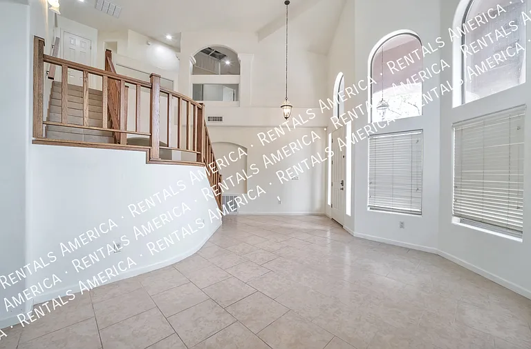 15400 S Camino Agua Azul — Photo 5