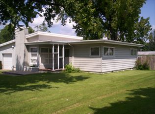 620 S 34th St, Mount Vernon, IL 62864