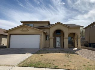 1516 Prickley Pear Dr, El Paso, TX 79912