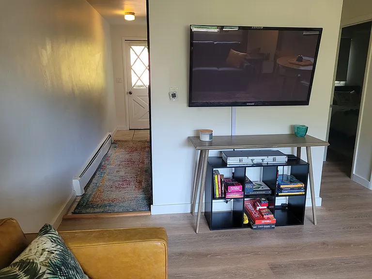 2448 Garmisch Dr #7 — Photo 10