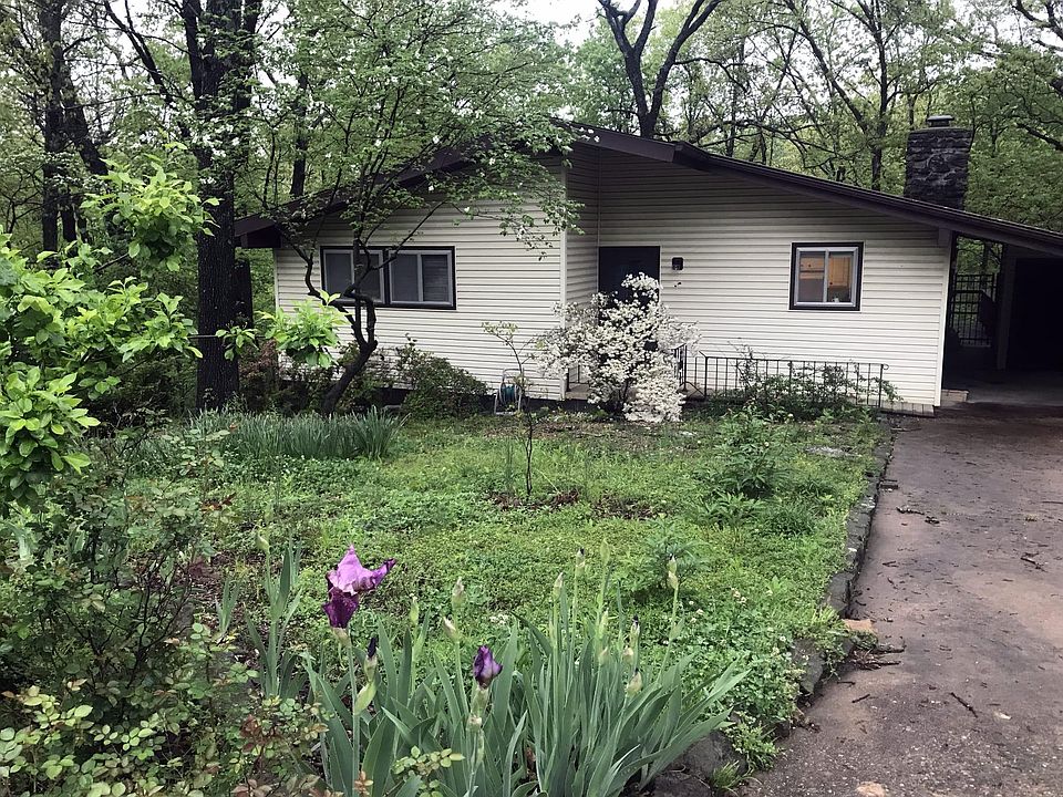 1st image of 14 Cummings Ln