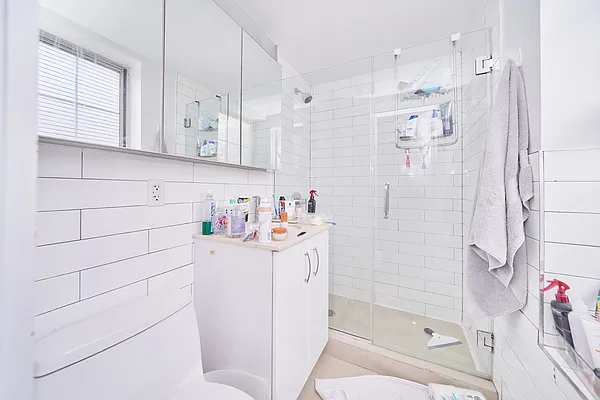 Rented by Living New York | media 14