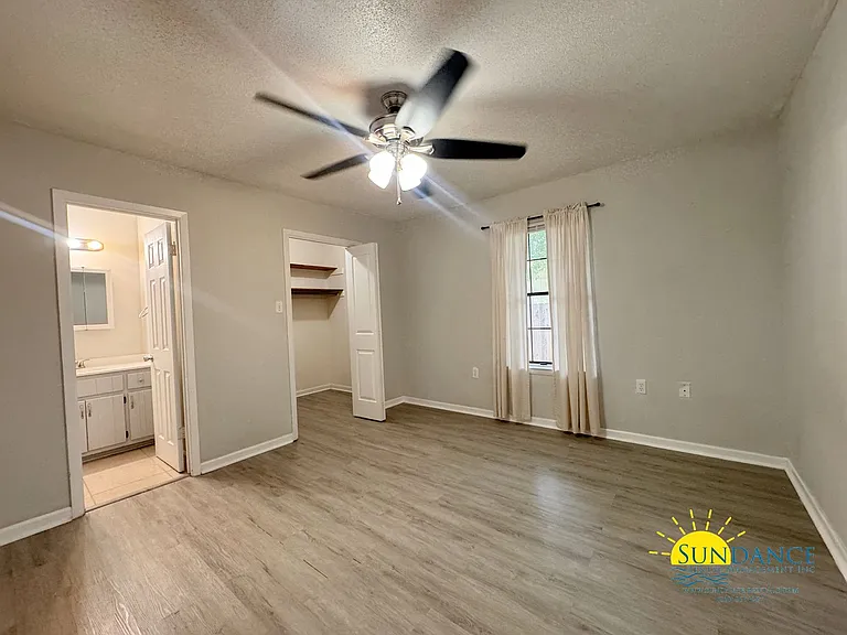 310 Evergreen Dr — Photo 8