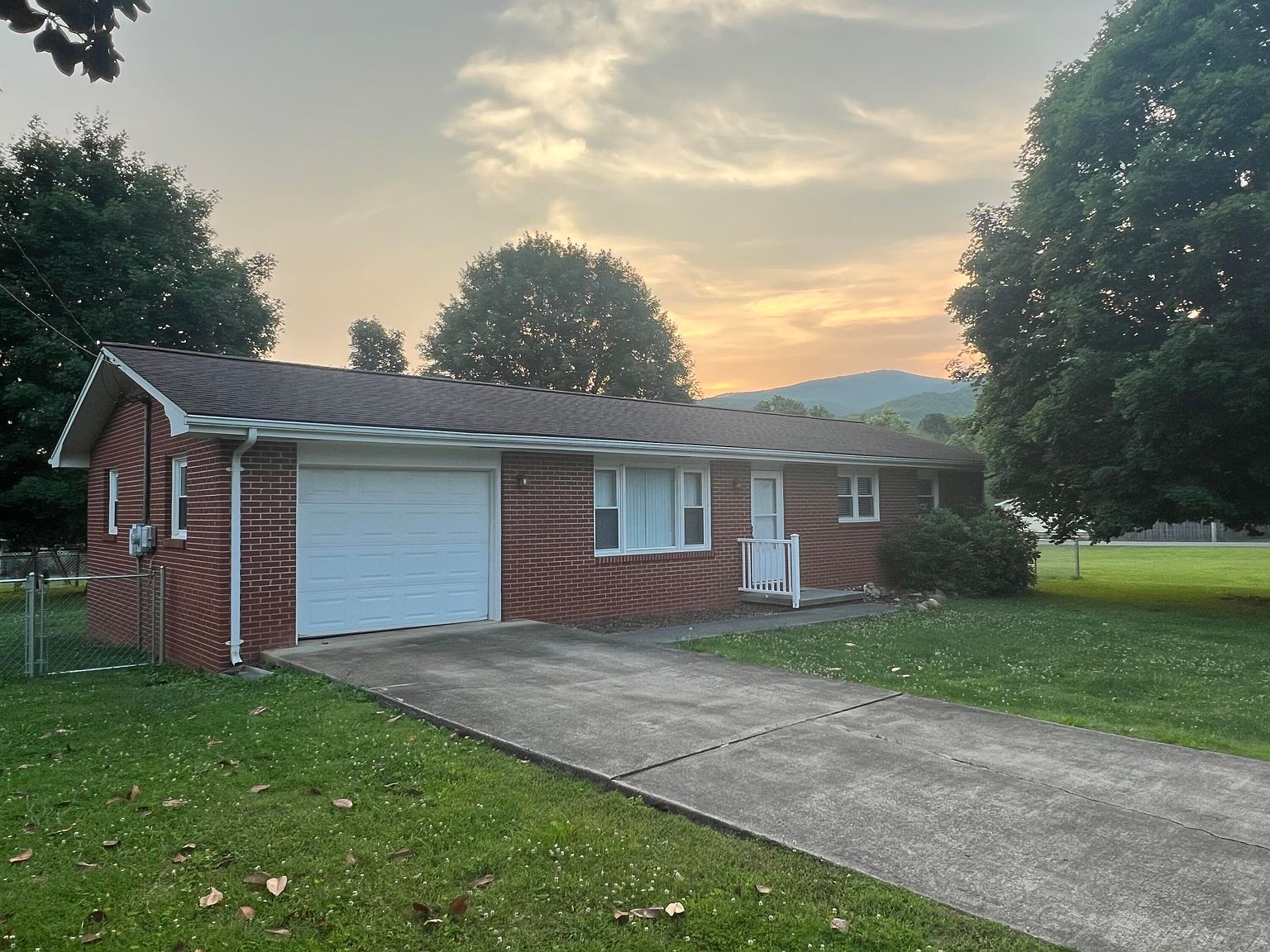 106 Herbert Taylor Ln, Elizabethton, TN 37643 Zillow