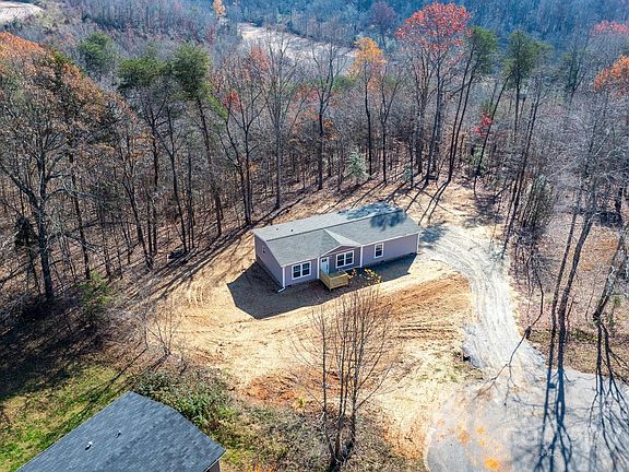 5th image of 149 Oakstone Dr